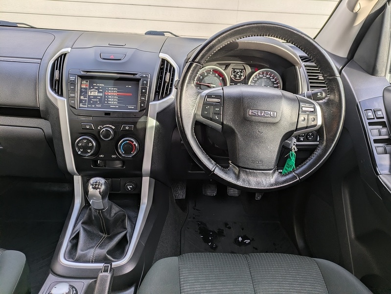 Used Isuzu D-Max 2019 for sale - 77125700: Photo 2