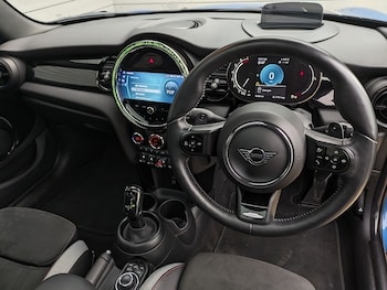 Used MINI Hatch 2022 for sale - 76143706: Photo 2