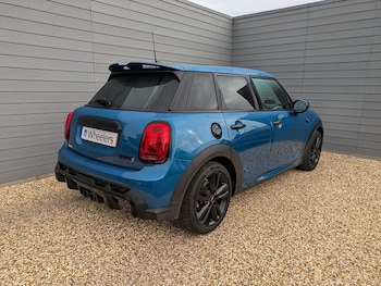 Used MINI Hatch 2022 for sale - 76143706: Photo 3