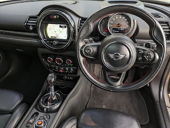 Used MINI Clubman 2017 for sale - 77223021: Photo