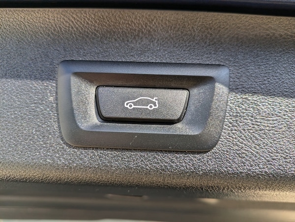 Used BMW 5 Series 2023 for sale - 76057095: Photo 23
