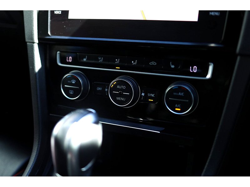 Used Volkswagen Golf 2018 for sale - 78150641: Photo 25