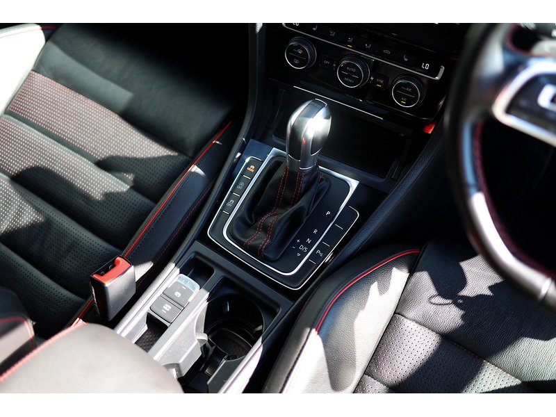 Used Volkswagen Golf 2018 for sale - 78150641: Photo 26