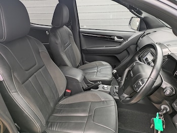 Used Isuzu D-Max 2015 for sale - 76778037: Photo