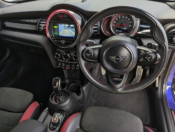 Used MINI Hatch 2019 for sale - 75753488: Photo 2