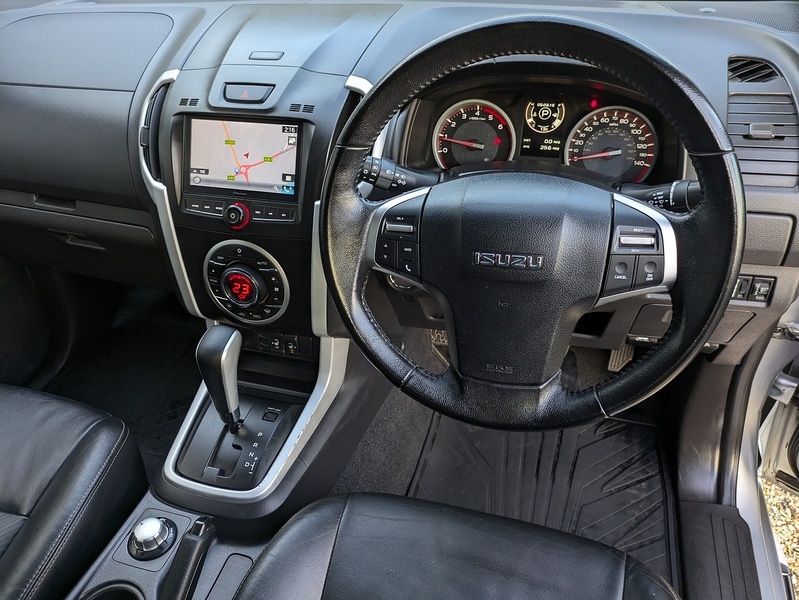 Used Isuzu D-Max 2018 for sale - 76470704: Photo 11