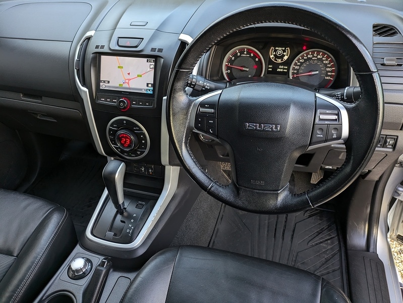 Used Isuzu D-Max 2018 for sale - 76470704: Photo 2