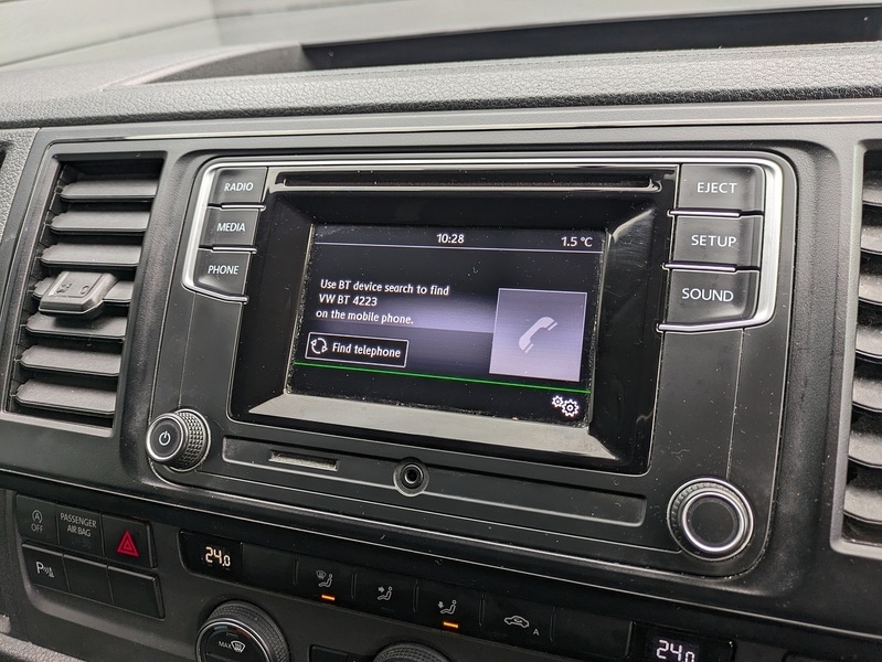 Used Volkswagen Transporter Shuttle 2018 for sale - 77149472: Photo 24