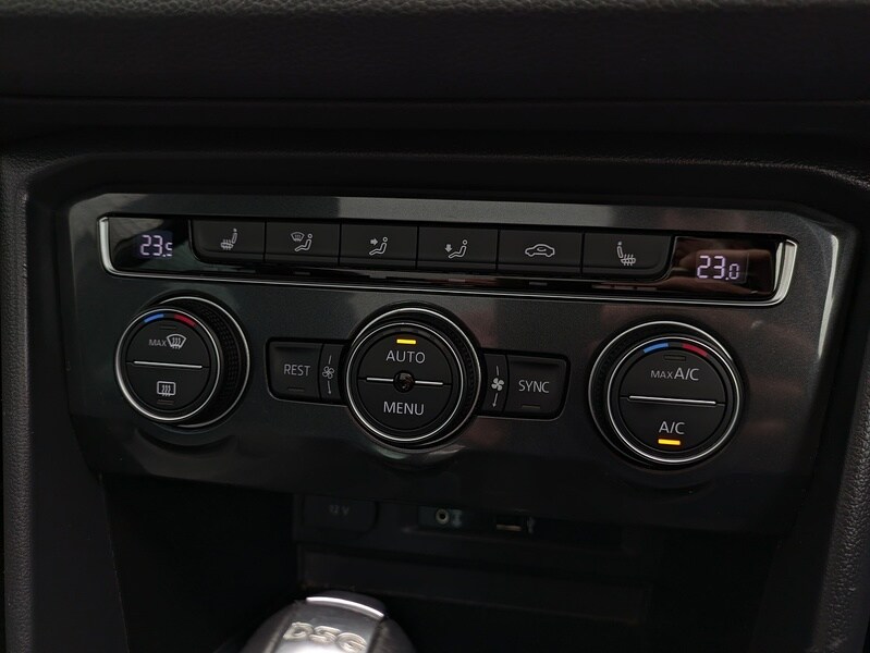 Used Volkswagen Tiguan 2017 for sale - 77693860: Photo 24