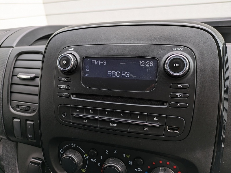 Used Vauxhall Vivaro 2018 for sale - 77655750: Photo 20