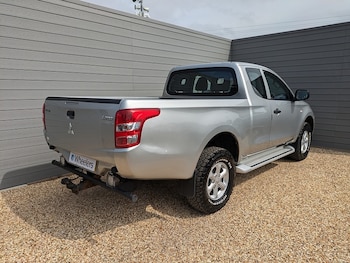 Used Mitsubishi L200 2018 for sale - 75560342: Photo