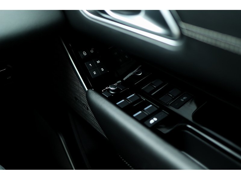 Used Land Rover Range Rover Velar 2019 for sale - 78107320: Photo 33