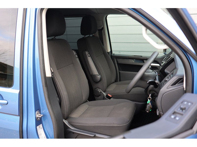 Used Volkswagen Transporter Shuttle 2018 for sale - 78083700: Photo 19