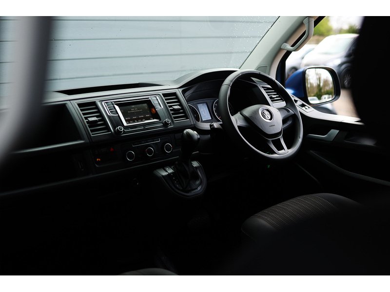 Used Volkswagen Transporter Shuttle 2018 for sale - 78083700: Photo 29