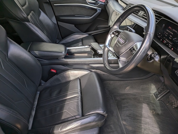 Used Audi e-tron 2020 for sale - 76106300: Photo 13