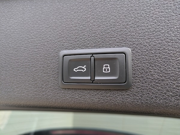 Used Audi e-tron 2020 for sale - 76106300: Photo 28