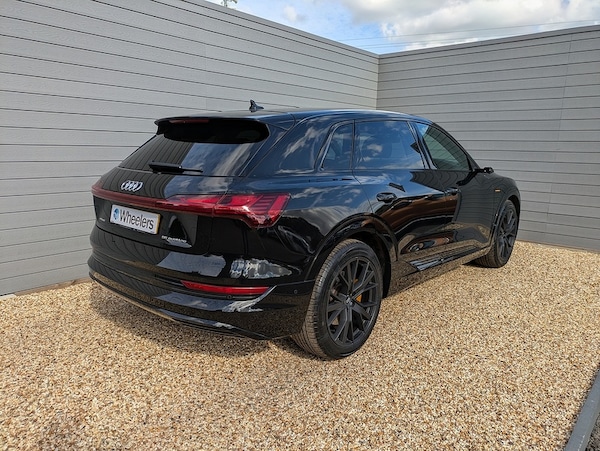 Used Audi e-tron 2020 for sale - 76106300: Photo 5