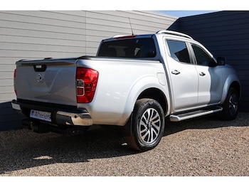 Used Nissan Navara 2018 for sale - 78711327: Photo