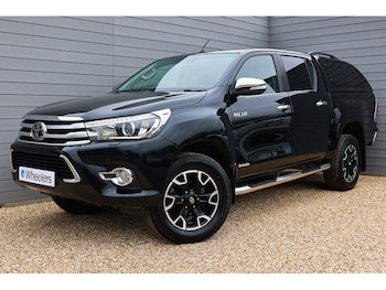 Used Toyota Hilux 2016 for sale - 77990091: Photo