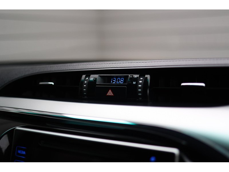 Used Toyota Hilux 2016 for sale - 77990091: Photo 20