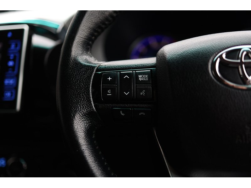 Used Toyota Hilux 2016 for sale - 77990091: Photo 31