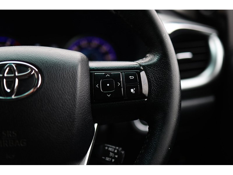 Used Toyota Hilux 2016 for sale - 77990091: Photo 32