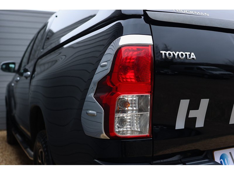 Used Toyota Hilux 2016 for sale - 77990091: Photo 41