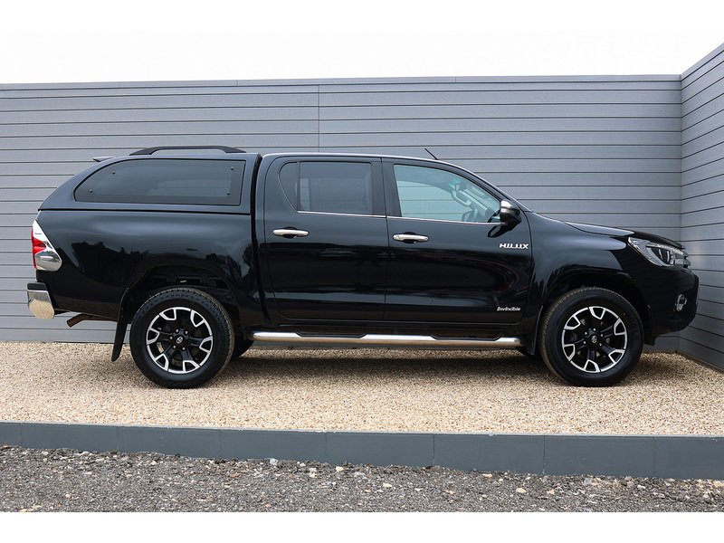 Used Toyota Hilux 2016 for sale - 77990091: Photo 8