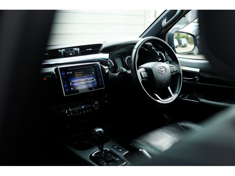 Used Toyota Hilux 2019 for sale - 78031241: Photo 29