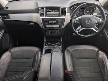 Used Mercedes-Benz M-Class 2015 for sale - 76090087: Photo 2