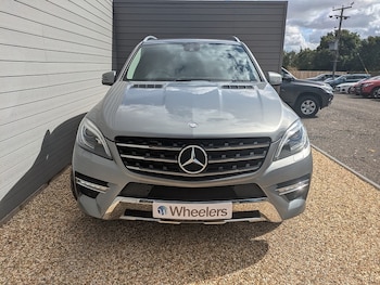 Used Mercedes-Benz M-Class 2015 for sale - 76090087: Photo 4