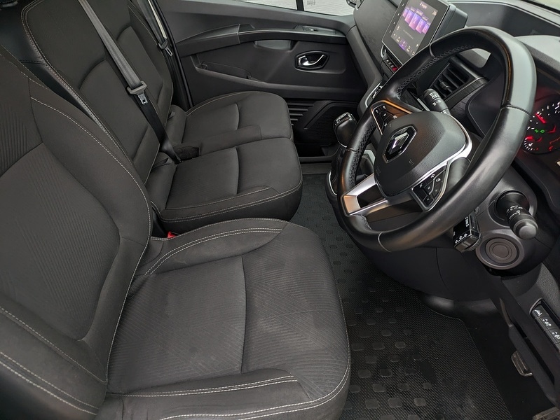 Used Renault Trafic 2022 for sale - 77136974: Photo 18