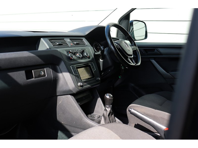 Used Volkswagen Caddy Maxi 2019 for sale - 78163196: Photo 2