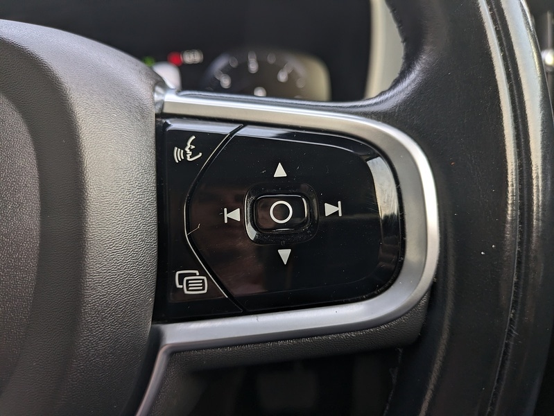 Used Volvo XC60 2019 for sale - 77765888: Photo 29