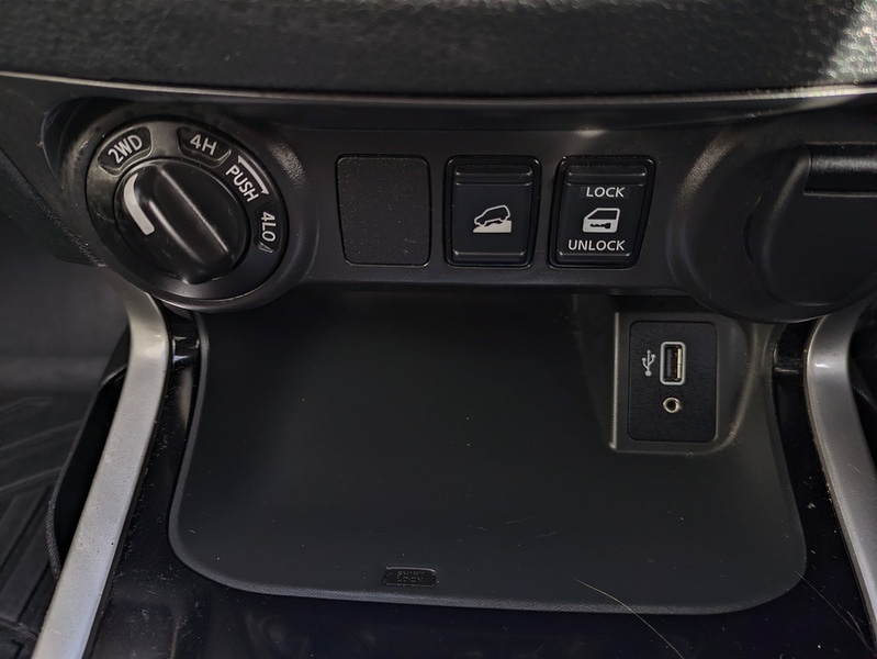 Used Nissan Navara 2019 for sale - 77351171: Photo 18