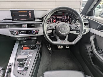 Used Audi A4 2018 for sale - 77432604: Photo
