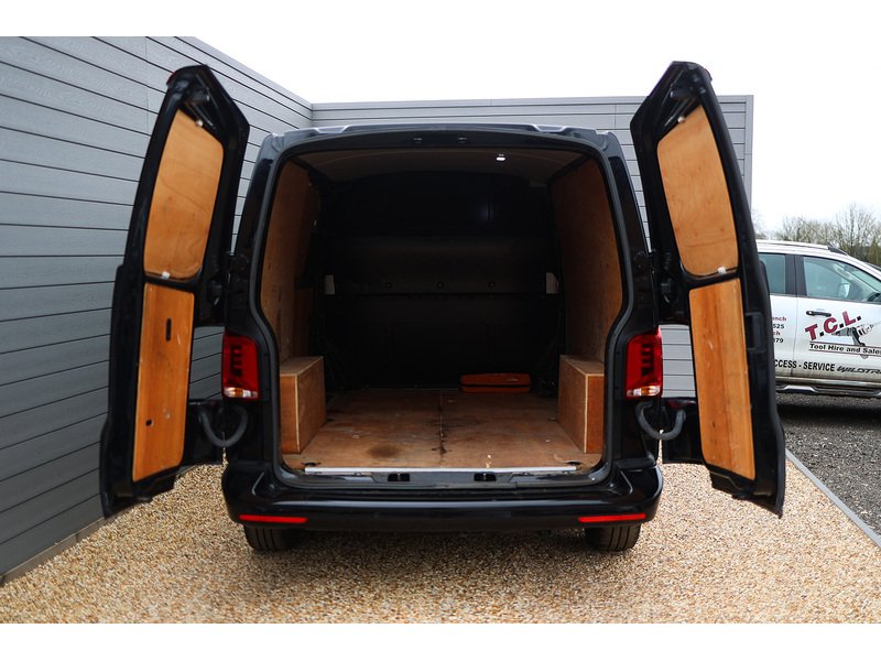 Used Volkswagen Transporter 2023 for sale - 77984882: Photo 14