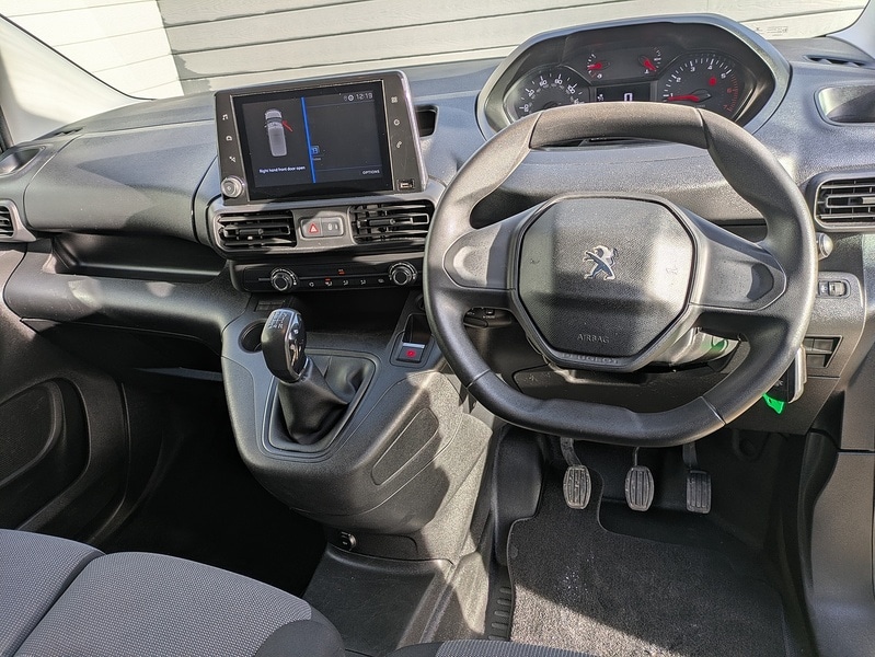 Used Peugeot Partner 2019 for sale - 77125734: Photo 2