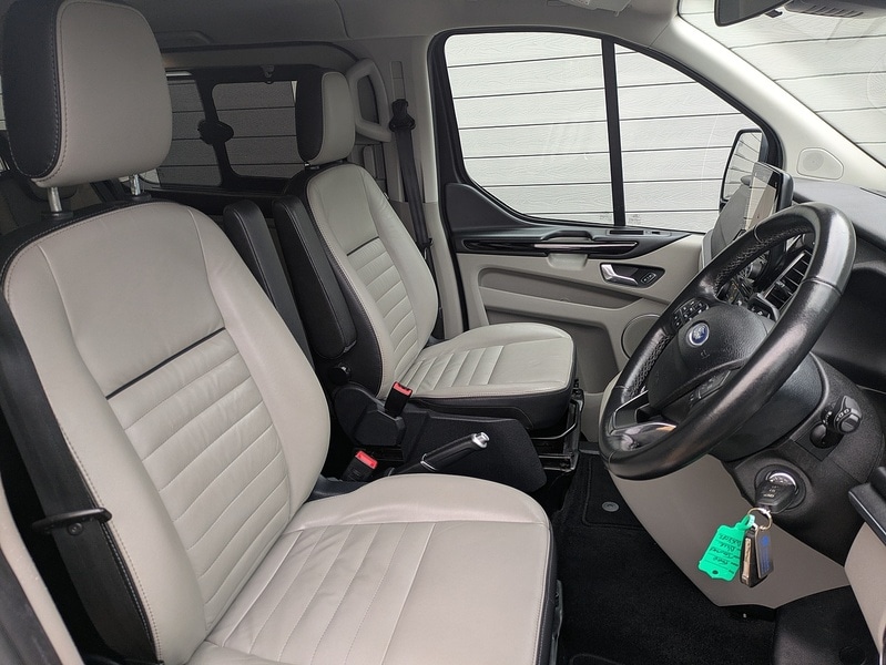 Used Ford Tourneo Custom 2018 for sale - 76845877: Photo 11