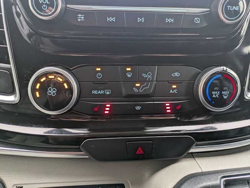 Used Ford Tourneo Custom 2018 for sale - 76845877: Photo 15