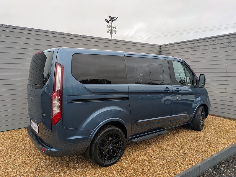 Used Ford Tourneo Custom 2018 for sale - 76845877: Photo 3