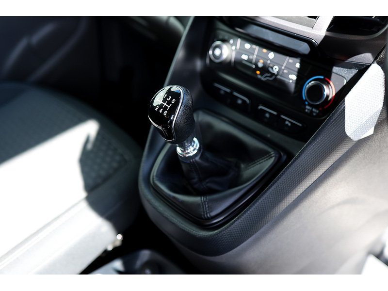 Used Ford Transit Connect 2020 for sale - 77681425: Photo 24