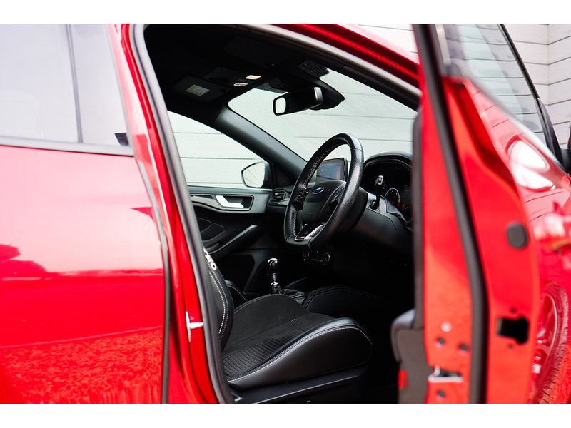 Used Ford Focus 2020 for sale - 77984890: Photo 16