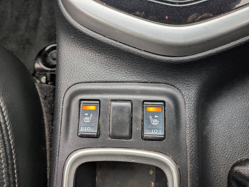 Used Nissan Navara 2016 for sale - 77276897: Photo 23