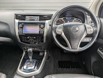 Used Nissan Navara 2016 for sale - 77276897: Photo