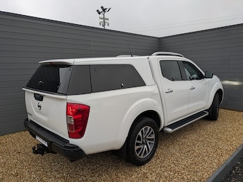 Used Nissan Navara 2016 for sale - 77276897: Photo