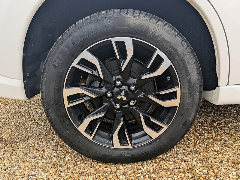 Used Mitsubishi Outlander 2018 for sale - 77765890: Photo 25