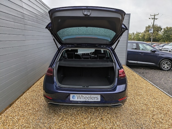 Used Volkswagen Golf 2019 for sale - 76320152: Photo 9