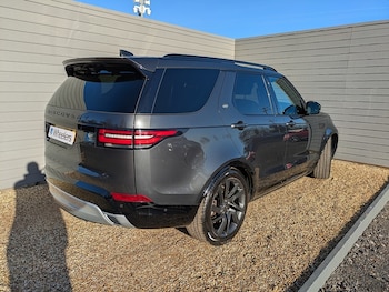 Used Land Rover Discovery 2018 for sale - 77077866: Photo