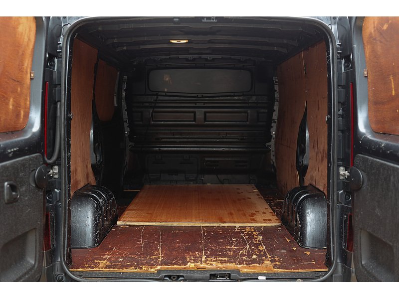 Used Renault Trafic 2022 for sale - 77902525: Photo 15